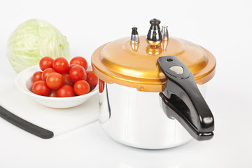 Why Cooking With Pressure Cookers Are Healthy