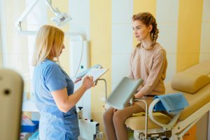 Tips to Overcome the Fear of First Gynecological Visit