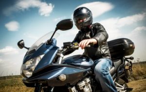 Safety Tips to Follow When Riding a Motorcycle