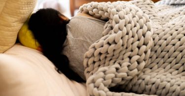 Health Benefits Of Using A Weighted Blanket