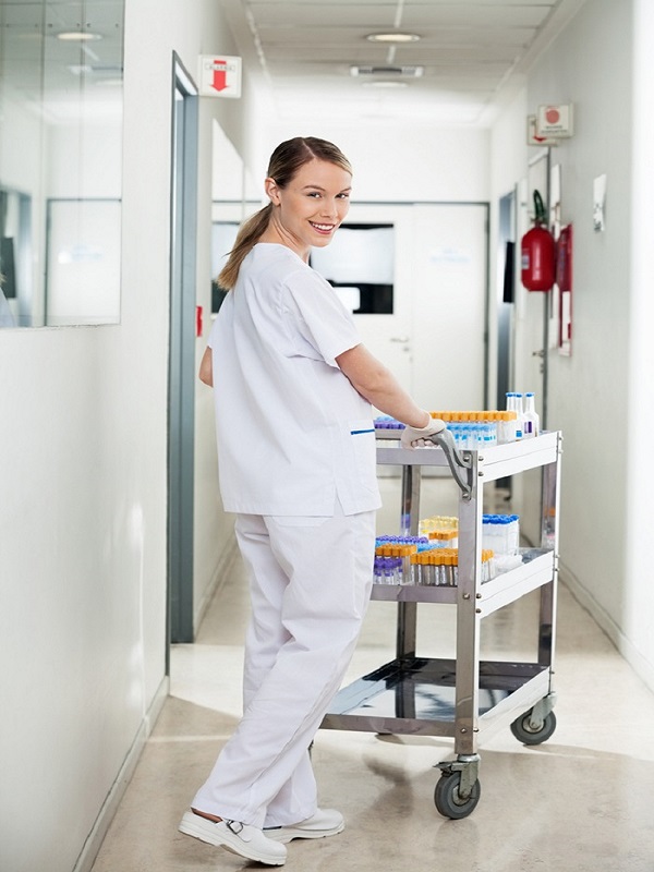 Advantages of Having A Medical Cart for Your Medical Uses