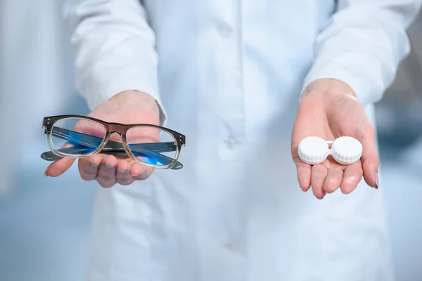 Contact vs. Glasses: Which Is Better For Vision?